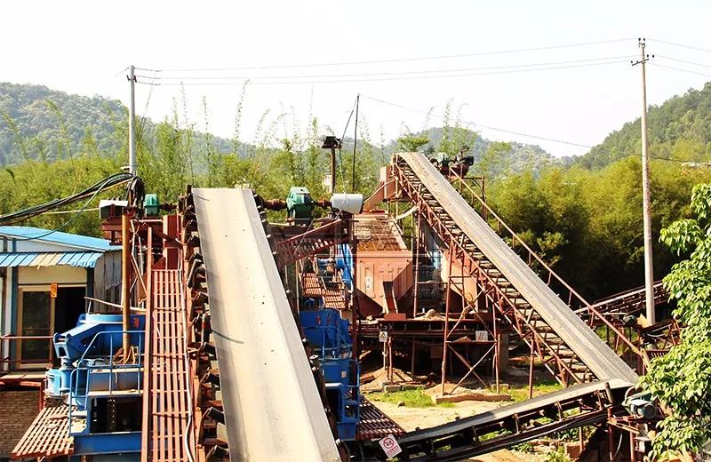 ����ʯ���a���F���D��