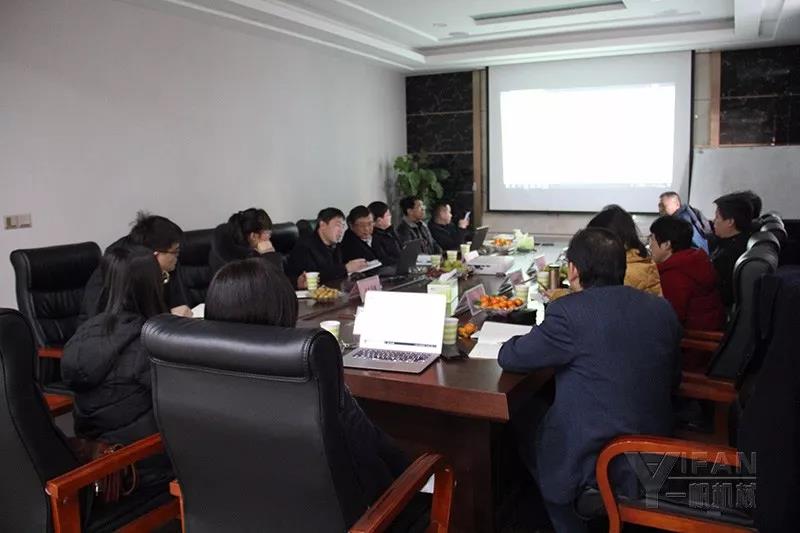 ���h�F��